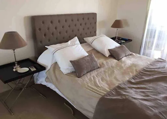 דירה Luxurious Large 2 With Panoramic Sea View, Ac