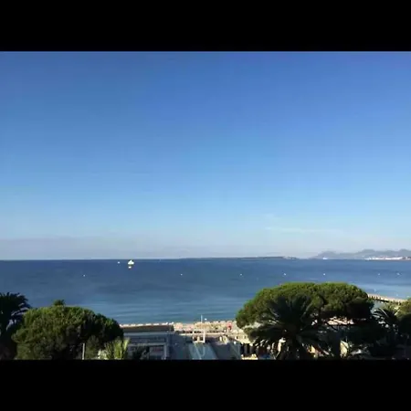 Luxurious Large 2 With Panoramic Sea View, Ac 昂蒂布